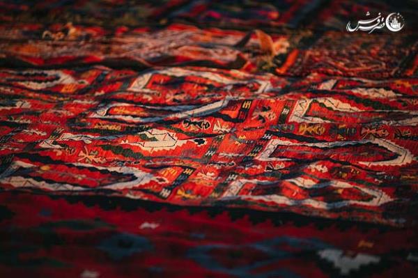  راهنمای تطبیق رنگ فرش با دیوارها و مبلمان: اشتباه‌هایی که معمولاً پیش می‌آید