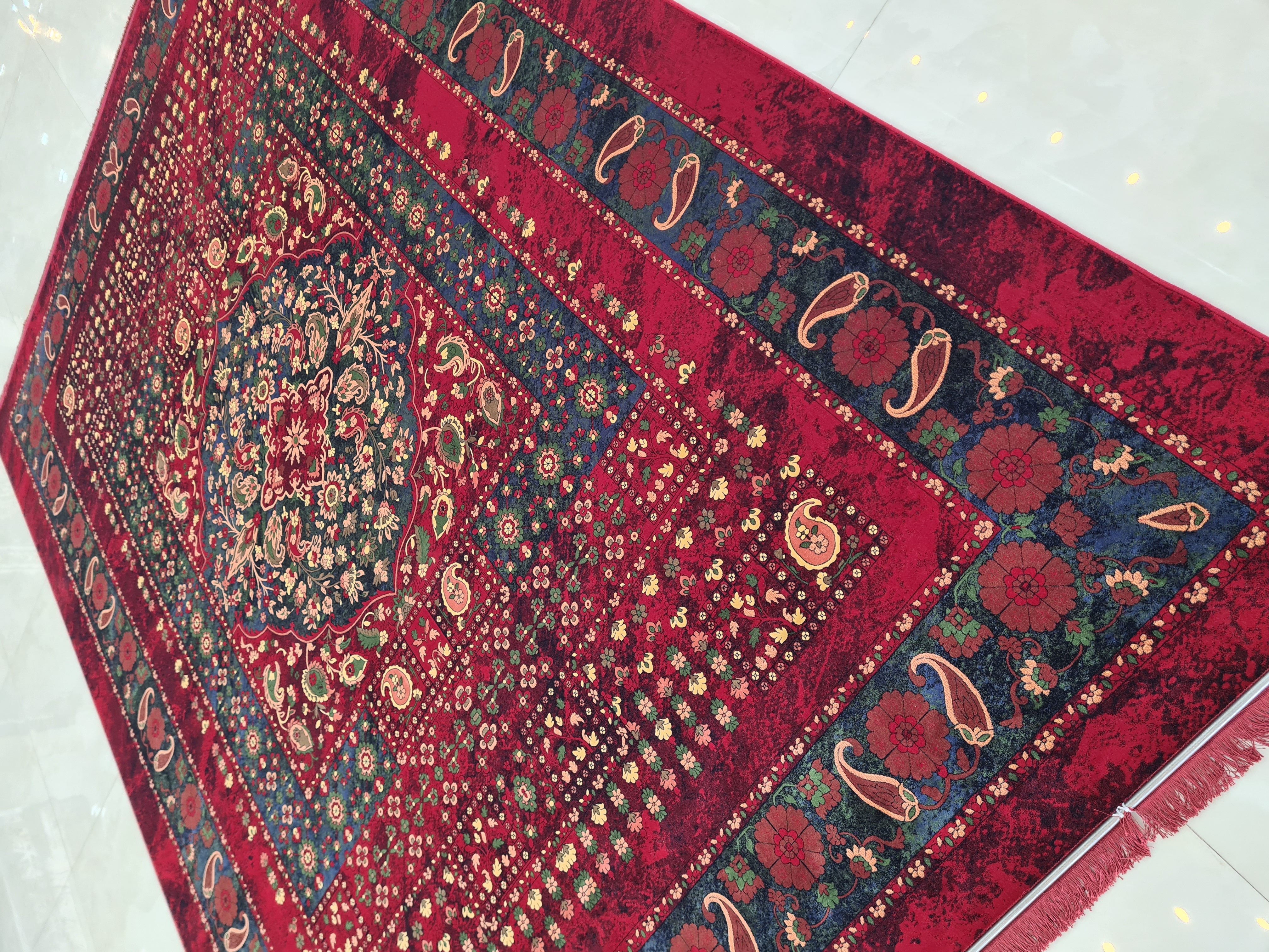 فرش تیارا لاکی ۱۲۰۰شانه تراکم ۳۶۰۰مسطح